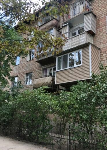 хочу снять квартиру без посредников: 3 бөлмө, 48 кв. м, 104-серия, 1 кабат, Косметикалык ремонт