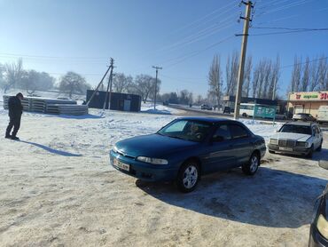 Mazda: Mazda 626: 1992 г., 1.8 л, Механика, Газ, Седан