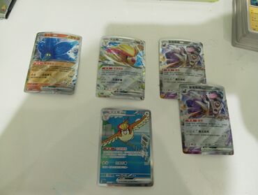 игры в которые играют люди: Коллекционные карты Pokémon TCG (японско/китайская локализация)