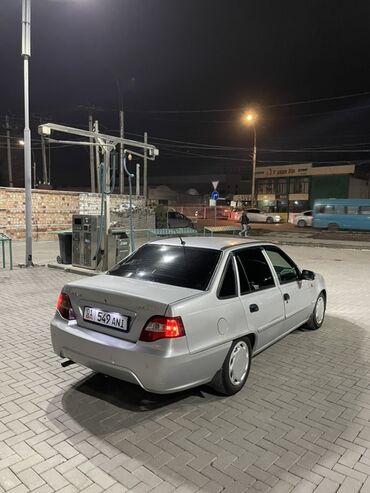 Daewoo: Daewoo Nexia: 2011 г., 1.6 л, Механика, Бензин, Седан — 5