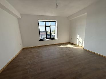 участок для производства: Район Дордой ул курманалиева 11 От 16 кв до 600 кв есть Сдаётся — 9