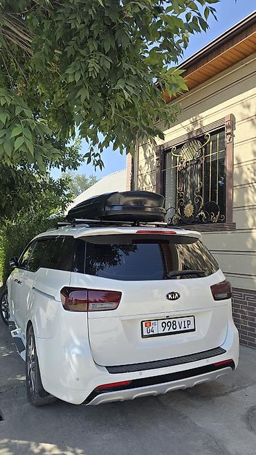 авто для такси: Kia Carnival: 2017 г., 2.2 л, Автомат, Дизель, Минивэн — 4