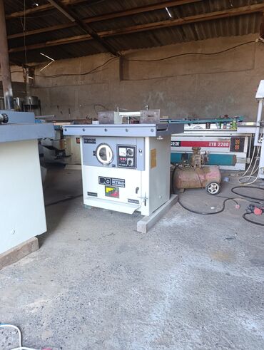 Mebel və taxta dəzgahları: NETMAK FR 2000 S – frezə dəzgahı - Marka/model: NETMAK FR 2000 S (FR — 8