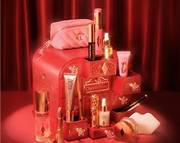 Красота и здоровье: Charlotte Tilbury – Qırmızı Şənlik Advent qutusu (məhdud kolleksiya) — 4