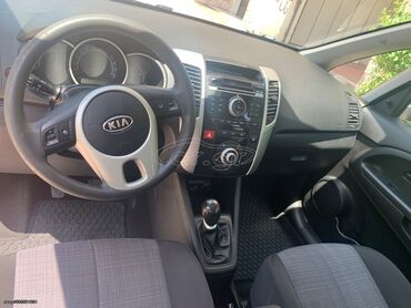 Kia: Kia Venga: 1.4 l. | 2011 έ. Χάτσμπακ — 7