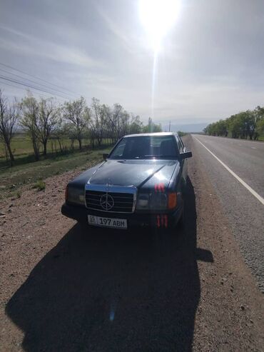 рынок авто бишкек: Mercedes-Benz W124: 1989 г., 2.3 л, Механика, Бензин, Седан