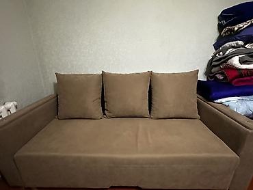 Прямые диваны: Прямой диван, Б/у — 3