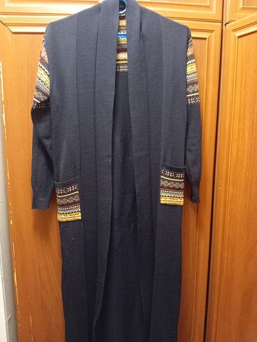 домашние веши: Күнүмдүк көйнөк, Күз-жаз, Узун модель, Трикотаж, Түз