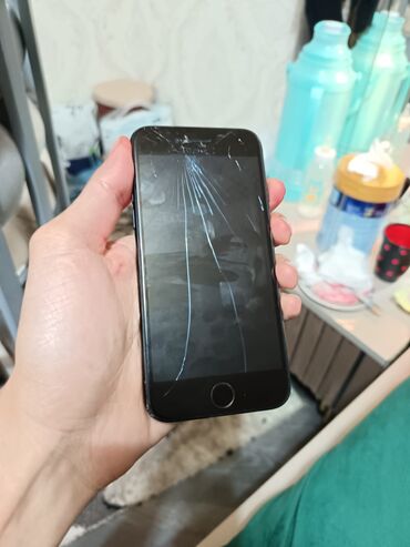 telfon 100: IPhone SE, 64 GB, Qara, Barmaq izi
