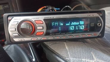 pamoc магнитола: Колдонулган, 1-DIN