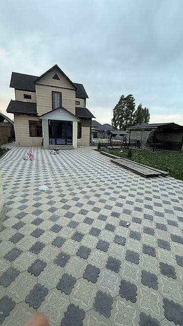 Продажа коттеджей и домов: 5 и более комнат, 160 м², 5 соток, Бишкек, Ак-Ордо 2 ж/м Риэлтор — 1