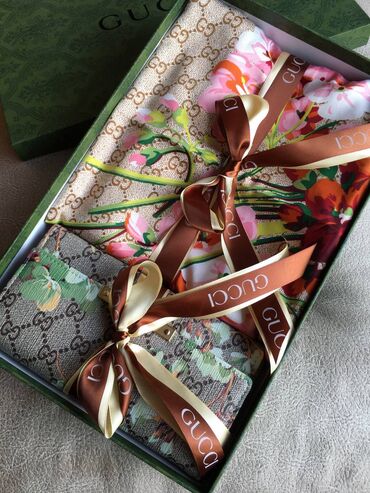 Baş geyimləri: Brend şərflərin və yaylıqların replikası, qiymətlər 25 manatdan — 2