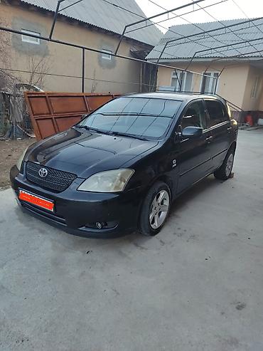 Toyota: Toyota Corolla: 2003 г., 1.6 л, Механика, Бензин, Хэтчбэк — 2