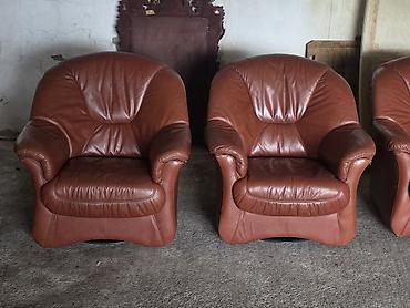 Stilske garniture: Kožna garnitura za sedenje – 1 - Komplet obuhvata: trosed i dve — 5