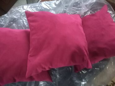 Kućna hemija i proizvodi za kuću: Jastuci jastucnice prekrivači dezen po izboru od mebla