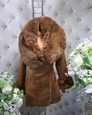 Krzneni kaputi: Sa postavom, bоја - Crna — 2