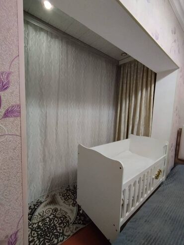 Uzunmüddətli kirayə mənzillər: Qaraçuxur qəsəbəsində 146 nömrəli tam orta məktəbin yaxınlığında — 8