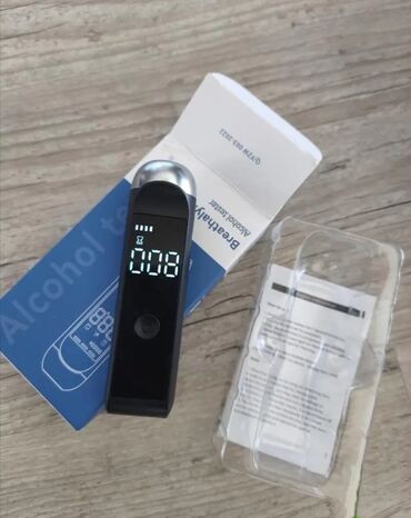 Digər aksesuarlar: Smart alkotester spirt aşkar edildikdə cihaz səs edir və müvafiq işıq