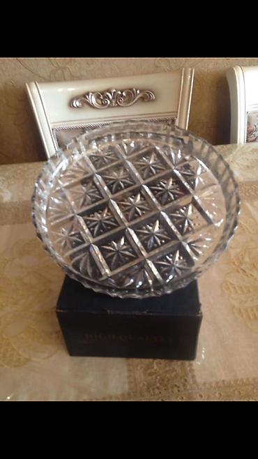 goz muncuğu: Kristal şirniyyat/meyvə Gence şeherindedi tort qabı - Material — 2