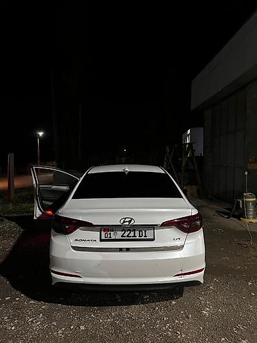 Hyundai Sonata: 2016 г., 2 л, Автомат, Газ, Седан