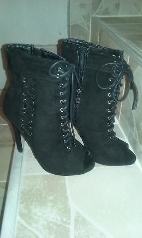 shoes: Crne sandale od velura, nove nenosene, vrlo udobne,br.37 — 3