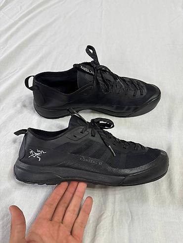arcteryx купить: Кроссовки, 42.5, 43, Б/у, цвет - Черный, Самовывоз, Бесплатная доставка, Платная доставка — 1