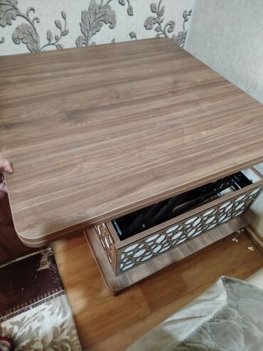 продам старую мебель: Gurnali açıqlandı 8neferikde isdfede olunur
