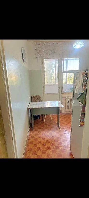 3 комн 9 микрорайон: 3 комнаты, 63 м², 12 мкр 106 серия, 5 этаж, Старый ремонт — 4