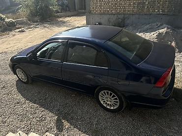 салон хонда: Honda Civic: 2002 г., Бензин, Седан — 4