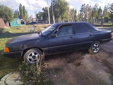 Audi: Audi 100: 1988 г., 2 л, Механика, Бензин, Седан — 3