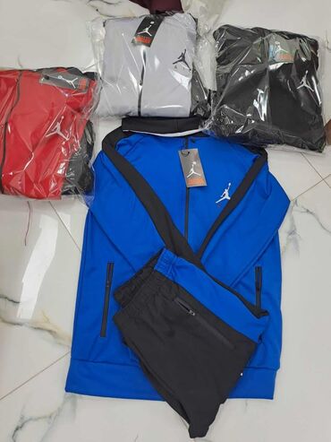 new yorker torbe: Garderobica je nova i kvalitetna
Sve info u inbox 🥰