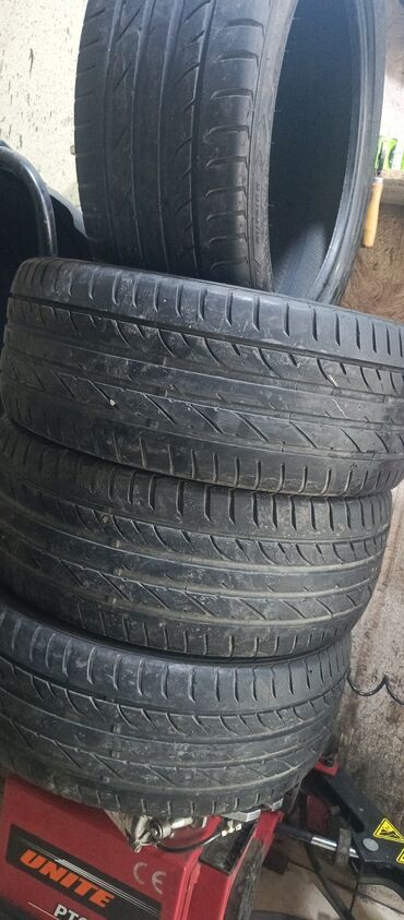 Təkərlər: İşlənmiş Şin Sailun 245 / 45 / R 18