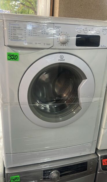 Paltaryuyan maşınlar: Paltaryuyan maşın Indesit, 6 kq, İşlənmiş, Avtomat