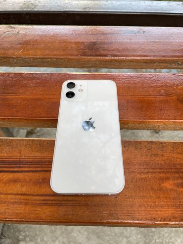 iphone 6 plus v: IPhone 12 mini, Б/у, 256 ГБ, Белый, Защитное стекло, Чехол, 78 %
