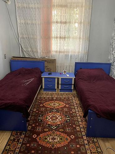 guzgu boydan: Uşaq/yeniyetmə otağı üçün mebel dəsti Tərkibi: - 2 ədəd tək nəfərlik — 1