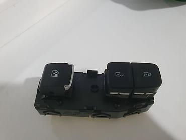 Панели, обшивки: Сenter console Hyundai 2019 г., Новый, Оригинал — 2