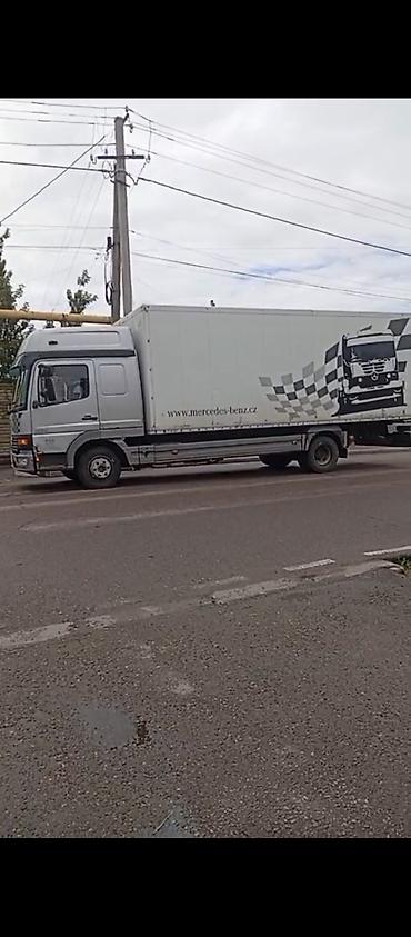енкар авто: Mercedes-Benz — кабина грузовика с высокой крышей и спальным местом — 8