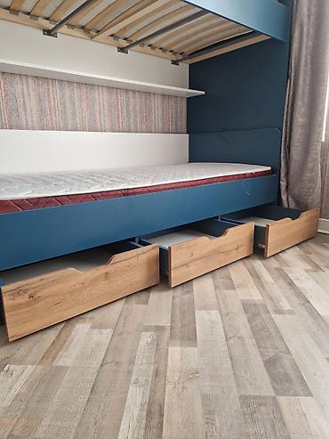 oyun manitoru: Oğlan və qız üçün, İşlənmiş, Çarpayı, Matras ilə, Siyirməli, Taxta — 4
