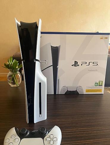 ps 5: İdel veziyyetde hec bir prblemi olmayan konsol teklif edirem servisde — 1