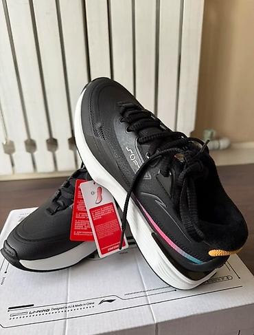 на зиму: Кроссовки Li-Ning с тонким флисом. Подходят для поздней осени, зимы и — 1