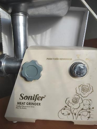 sonifer toster: Ət çəkən maşın Sonifer, 1200 Vt, Revers ilə, İşlənmiş — 1