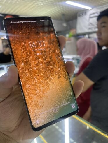 телефоны за 1000сом: Samsung Galaxy S10, Б/у, 128 ГБ, цвет - Черный, 2 SIM