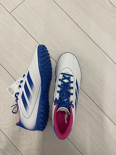 бутсы 32: Футбольные бутсы adidas (сороконожки, TF) - Размер: US 9 / UK 8.5 / — 3