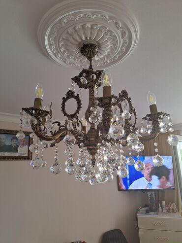 Çilçıraqlar: Çılçıraq, 6 lampa, Xrustal