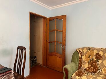 Köhnə tikili: Biləcəri qəs Yəhya Hüseynov küç 5 mərtəbəli binanın 1 ci mertebesinde -da lalafo.az — 11 Köhnə tikili: Biləcəri qəs Yəhya Hüseynov küç 5 mərtəbəli binanın 1 ci mertebesinde — 11