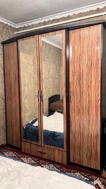 купить стеклянную подставку под телевизор: Кийим салуучу шкаф, Түз