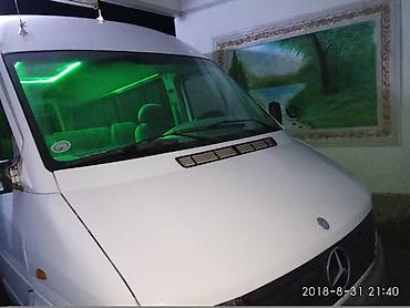 окно на спринтер: Mercedes-Benz Спринтер: 1996 г., 2.3 л, Механика, Дизель, Бус — 4