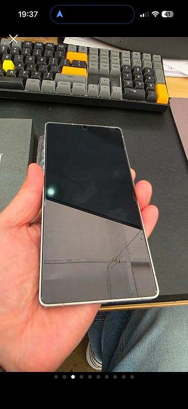 ssd 2t: Samsung Galaxy S25 Ultra, Б/у, 512 ГБ, цвет - Серебристый, 1 SIM, eSIM — 8