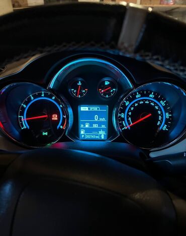 chevrolet cruze azerbaycan qiymetleri: Chevrolet Cruze: 1.4 l | 2014 il | 202743 km Sedan