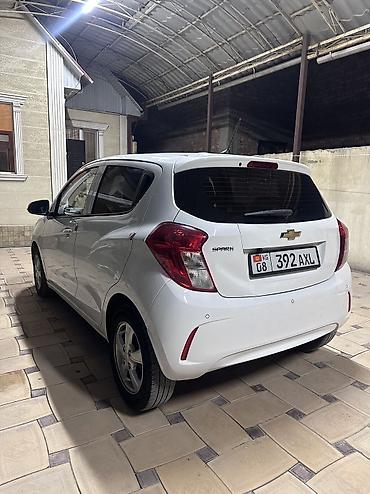 видном: Chevrolet Spark: 2018 г., 1 л, Вариатор, Бензин, Хэтчбэк — 4